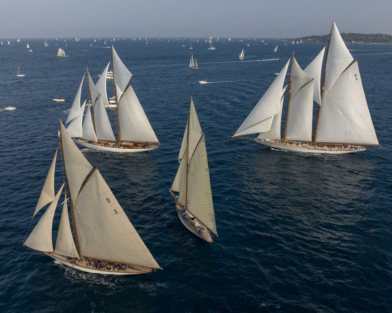 yacht racing st tropez